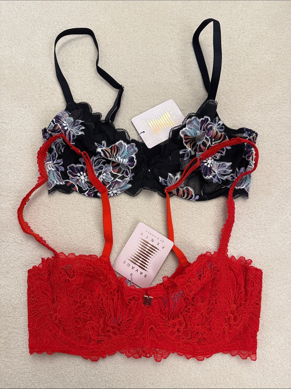 Savage X Fenty Lot of 2 NWT bras 32DD